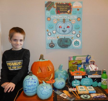 Teal-O-Ween