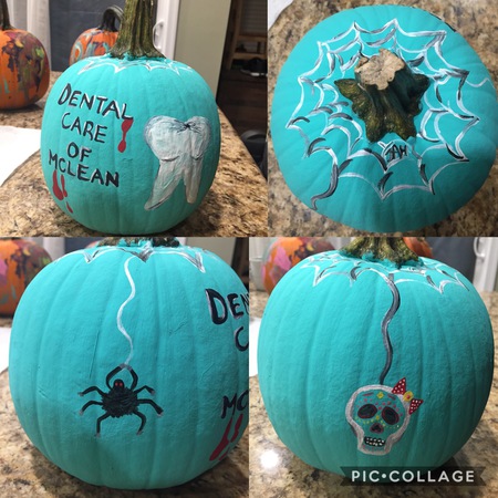 Toothless Teal Pumpkin