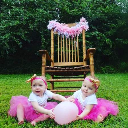 Entry image for Harlow and Hazel. Clicking this image will show a larger photo