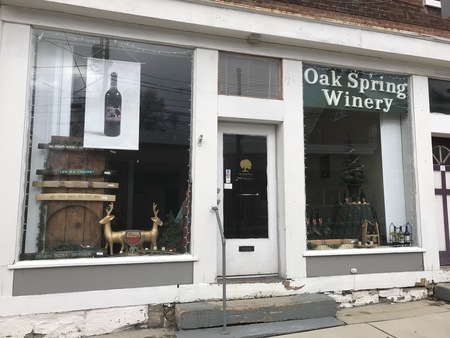 Oak Spring Winery
