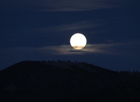Full Moon Rising