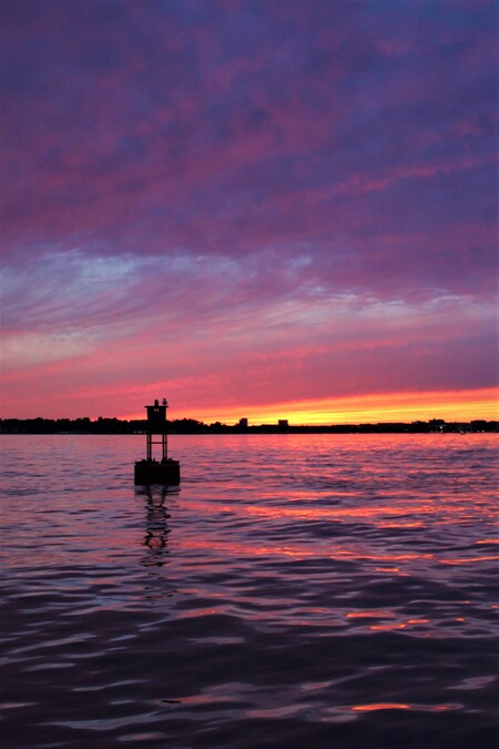 Entry image for Spectacular Stamford Sunsets on Smith’s Reef make me happy..😁. Clicking this image will show a larger photo