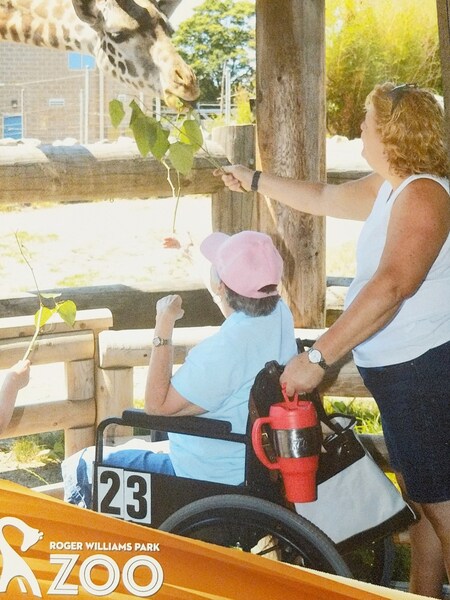 Giraffe feeding is fun for all ages!