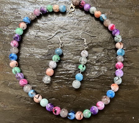 Beautiful, colorful like ME jewelry 