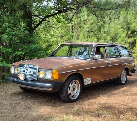 Rustation Wagon - 1980 Mercedes 300TD (Naturally Aspirated)