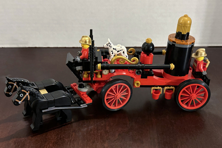 Entry image for Antique Steam Fire Engine in LEGO. Clicking this image will show a larger photo
