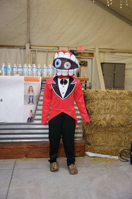 Caine from The Amazing Digital Circus - Logan