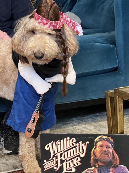 Kramer ( Willie Nelson)