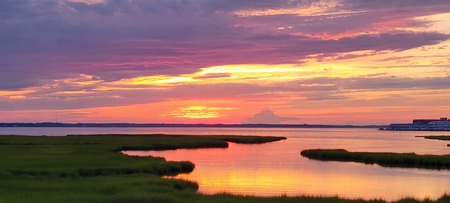 Entry image for Bay Light. Clicking this image will show a larger photo
