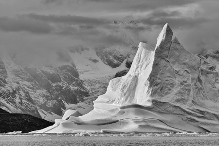 Entry image for The White Tower. Clicking this image will show a larger photo