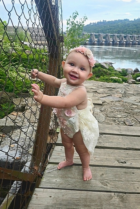 Entry image for Quin. Clicking this image will show a larger photo
