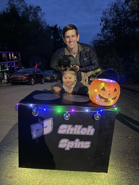 Entry image for Shiloh. Clicking this image will show a larger photo