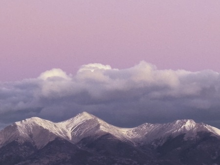 Entry image for morning view. Clicking this image will show a larger photo