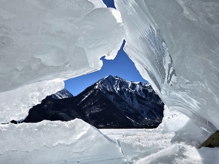 Entry image for Ice Window. Clicking this image will show a larger photo