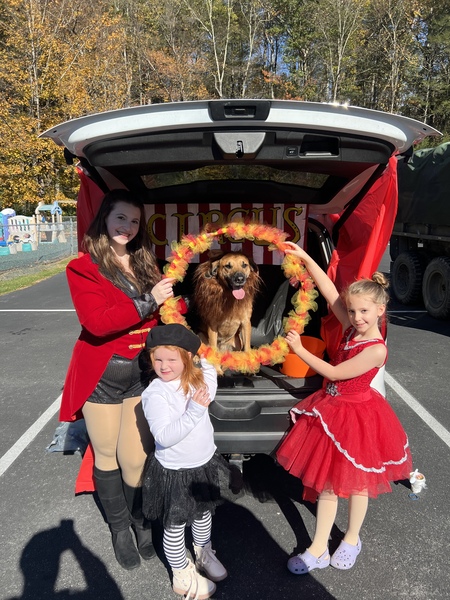 Entry image for Olivia & Mia Szydlowski. Clicking this image will show a larger photo