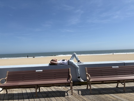 Entry image for Relaxing OCMD Style!. Clicking this image will show a larger photo