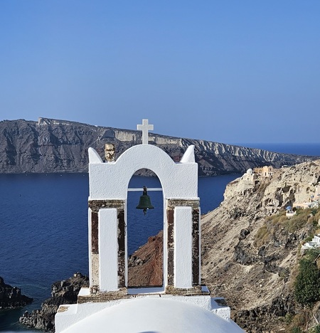 Entry image for Santorini. Clicking this image will show a larger photo