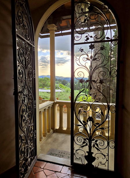 Entry image for Threshold to Tuscany. Clicking this image will show a larger photo