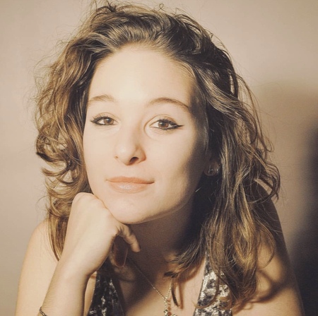 Entry image for Angelena. Clicking this image will show a larger photo