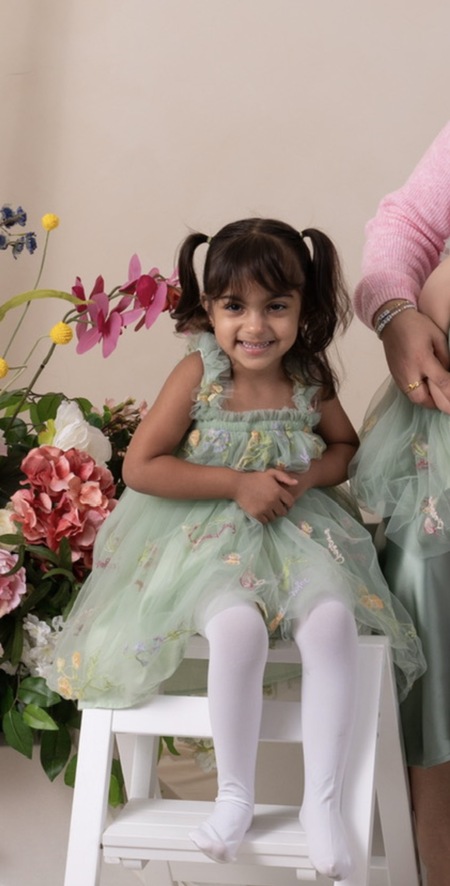 Entry image for Zulfiya . Clicking this image will show a larger photo
