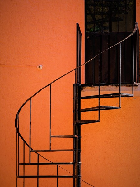 Entry image for Stairway. Clicking this image will show a larger photo