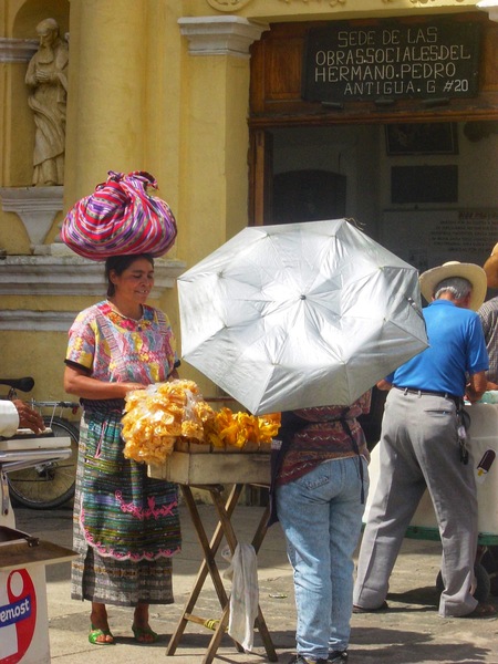 Entry image for Carrying Color. Clicking this image will show a larger photo
