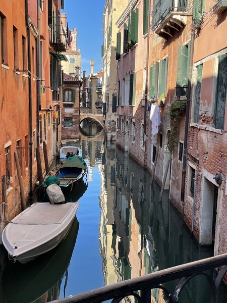 Entry image for Venice Street. Clicking this image will show a larger photo