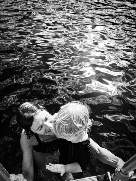 Entry image for Mother and Child . Clicking this image will show a larger photo