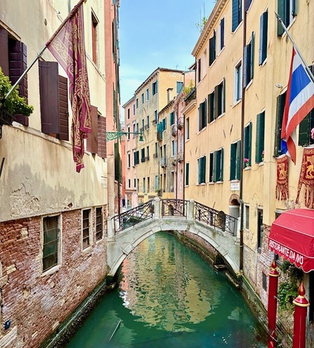 Entry image for Venice. Clicking this image will show a larger photo