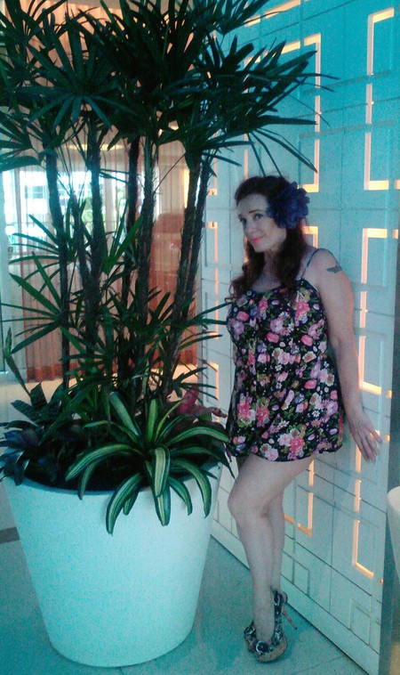 CARRIBEAN Pinups