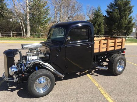 1947 FORD FARM TRUCK